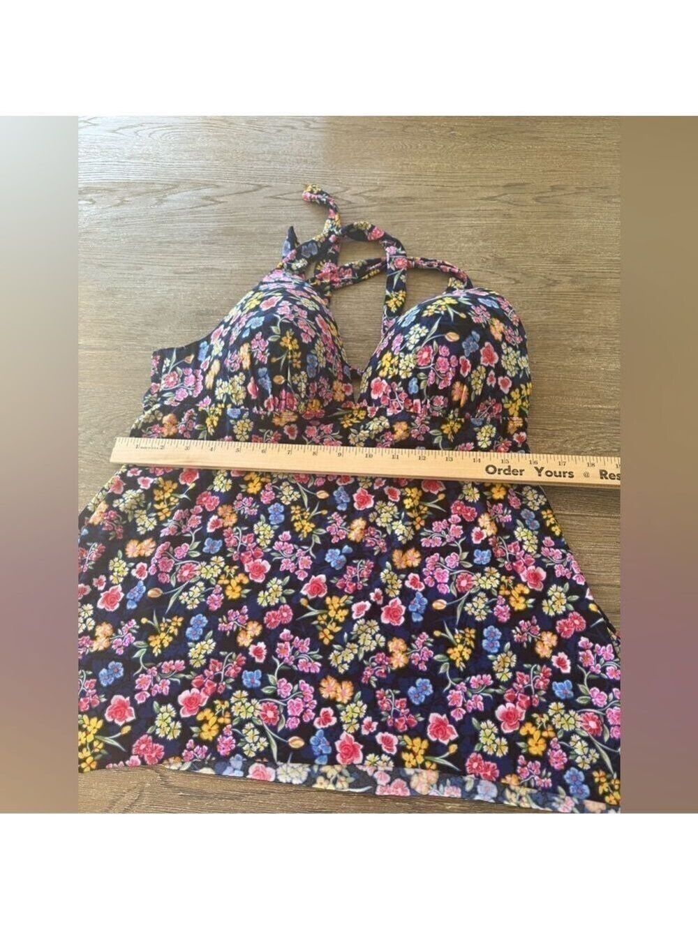 Swimsuit top! Floral pattern. - Picture 3 of 7